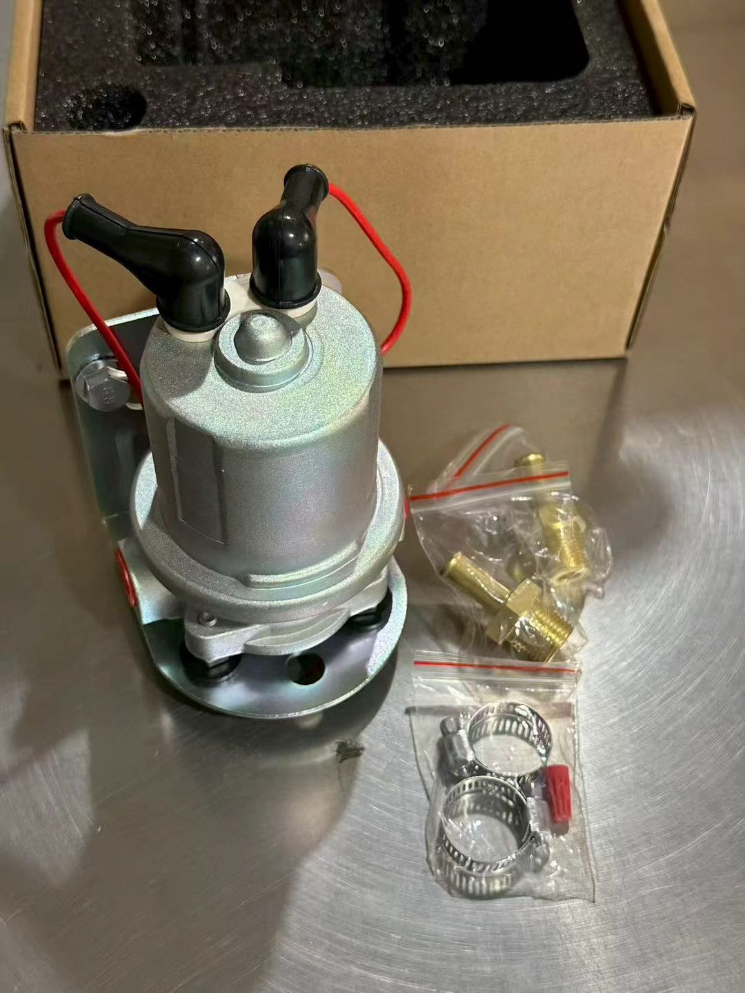 Flowtek inline fuel pump with port fittings